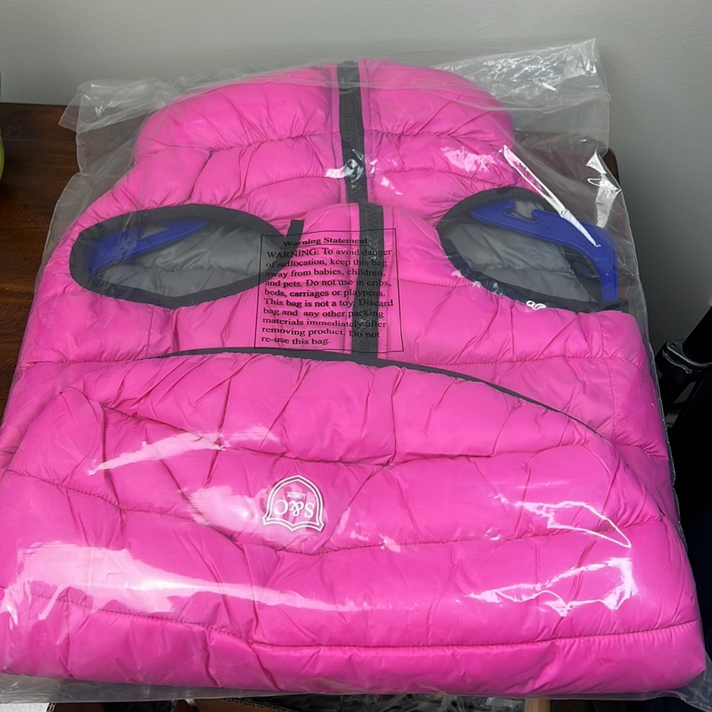Sydney & Co Reversible Pet Puffer Jacket - Picture 7 of 9